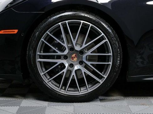New 2026 Porsche Panamera RWD image 37