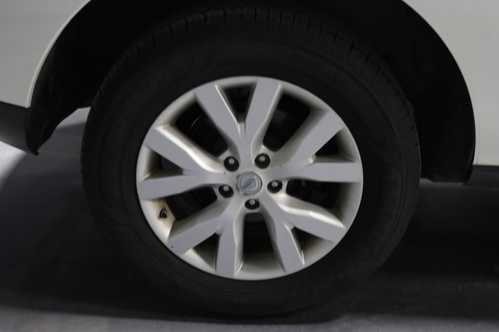 Used 2014 Nissan Murano SV AWD/4WD image 39