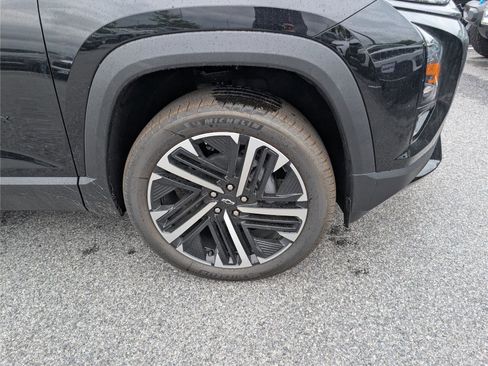 New 2026 Chevrolet Equinox RS w/ Safety and Technology Package AWD/4WD image 5