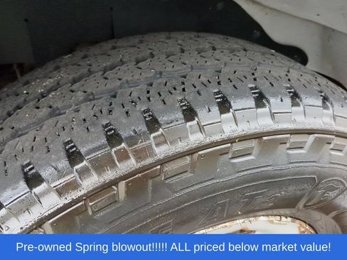 Used 2016 Chevrolet Express 2500 RWD image 19