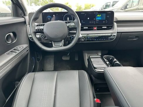 Used 2025 Hyundai Ioniq 5 Limited AWD/4WD image 16