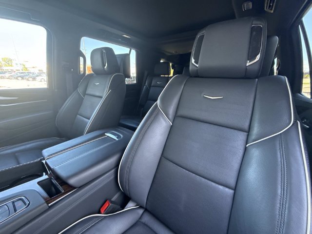 Certified 2024 Cadillac Escalade Premium Luxury w/ LPO, Floor Liner Package AWD/4WD image 50