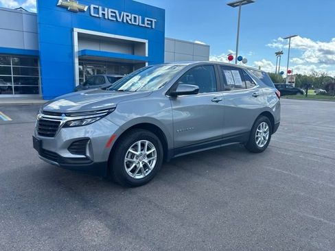 Used 2024 Chevrolet Equinox LT AWD/4WD image 1