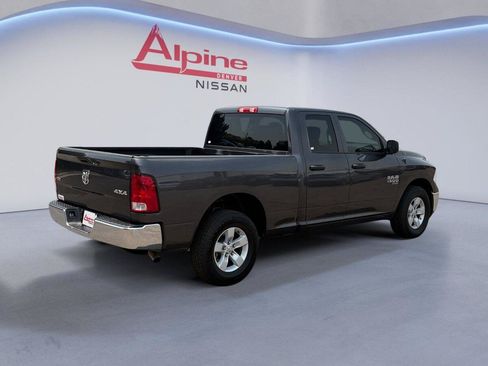 Used 2024 RAM 1500 Classic SLT AWD/4WD image 5