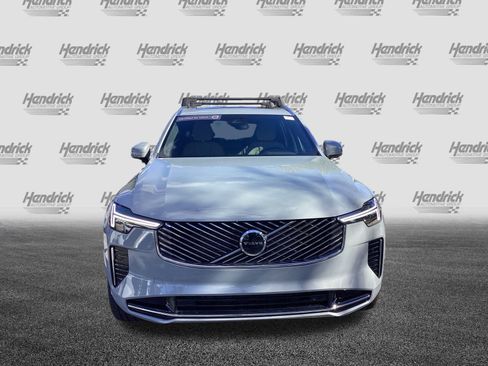 Used 2025 Volvo XC90 B6 Core w/ Protection Package Premier image 3