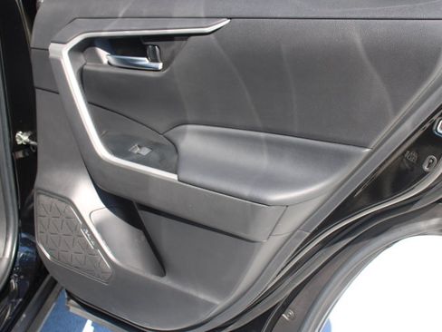 Used 2023 Toyota RAV4 XLE Premium FWD image 17