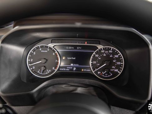 Used 2022 Nissan Rogue SV image 30