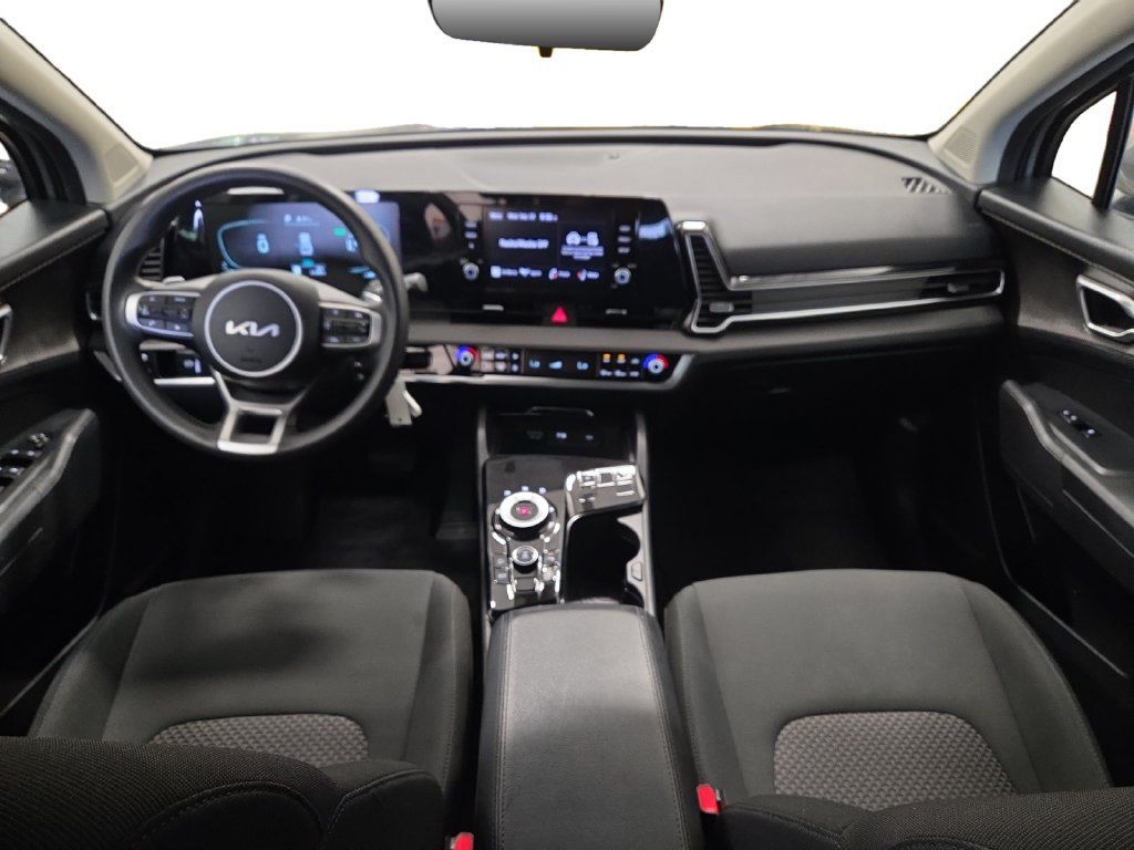 Used 2023 Kia Sportage LX AWD/4WD image 10