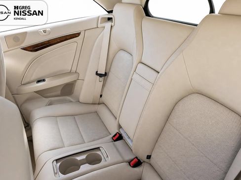 Used 2016 Mercedes-Benz E 400 Cabriolet w/ Premium 1 Package image 9