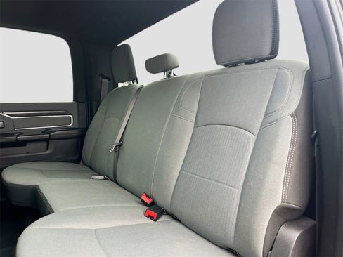 Used 2022 RAM 2500 Big Horn image 22