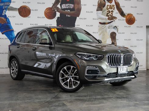 Used 2021 BMW X5 sDrive40i w/ Convenience Package image 2