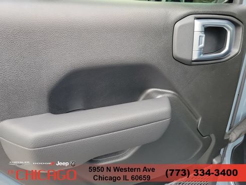 New 2026 Jeep Gladiator Sport AWD/4WD image 11