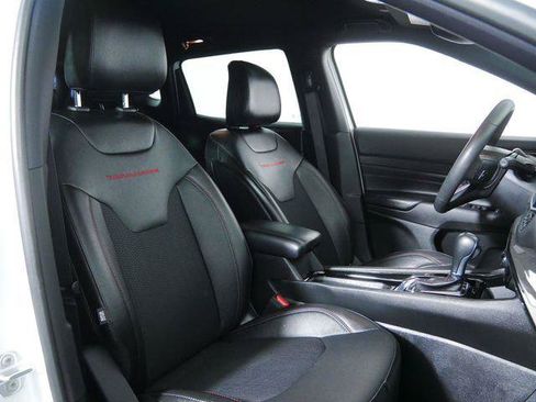 Certified 2023 Jeep Compass Trailhawk AWD/4WD image 14
