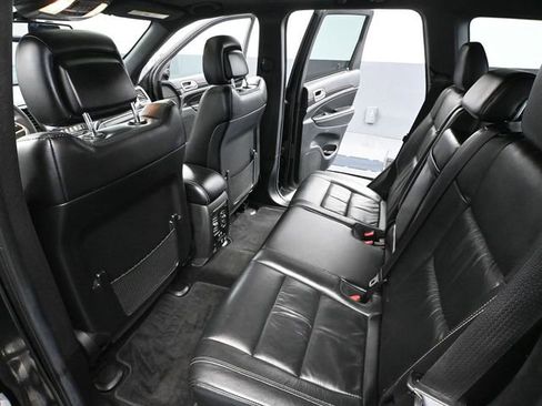 Used 2014 Jeep Grand Cherokee Limited w/ Trailer Tow Group IV image 36