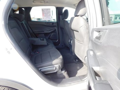 Used 2025 Ford Escape Active AWD/4WD image 19