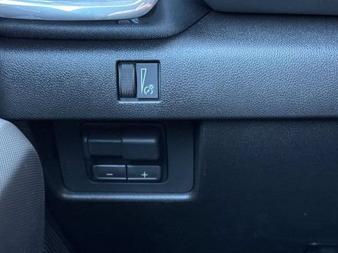 New 2026 GMC Canyon Elevation w/ Convenience Package RWD image 30