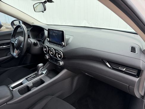 Used 2022 Nissan Sentra SV w/ All-Weather Package FWD image 18