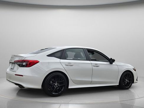 Used 2024 Honda Civic Sport image 7