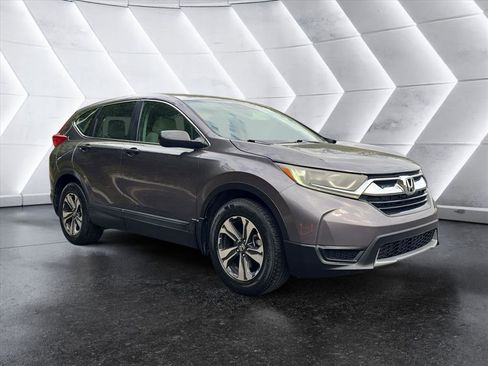 Used 2017 Honda CR-V LX image 7