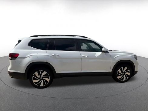 Used 2026 Volkswagen Atlas SE FWD image 15