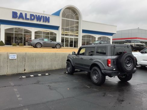 New 2025 Ford Bronco Big Bend w/ Black Diamond Package image 5