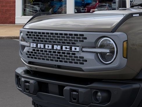 New 2026 Ford Bronco Badlands AWD/4WD image 19