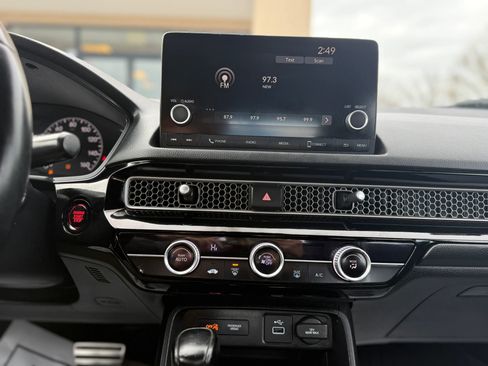 Used 2022 Honda Civic Sport image 23