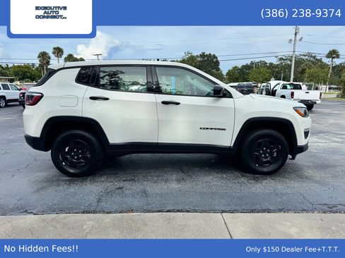Used 2018 Jeep Compass Sport image 4