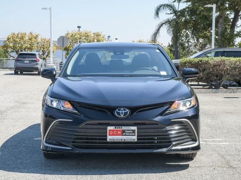 Used 2023 Toyota Camry LE FWD image 2