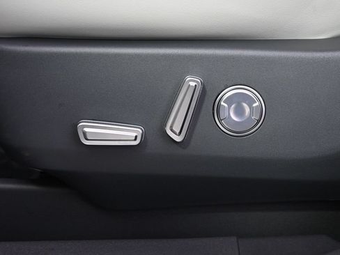 New 2026 Lincoln Nautilus Reserve AWD/4WD image 14