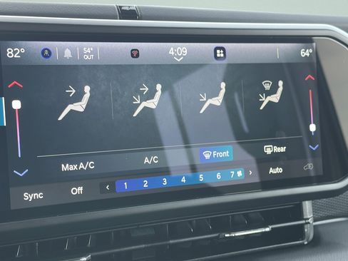 Used 2024 Jeep Wrangler Unlimited Rubicon image 18