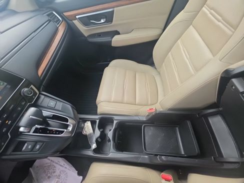 Used 2017 Honda CR-V Touring image 25