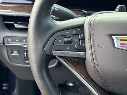 Used 2024 Cadillac Escalade ESV Sport Platinum image 7