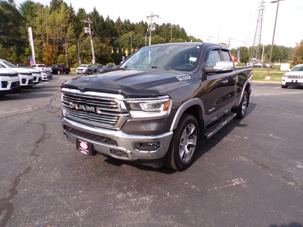 Used 2020 RAM 1500 Laramie AWD/4WD image 2
