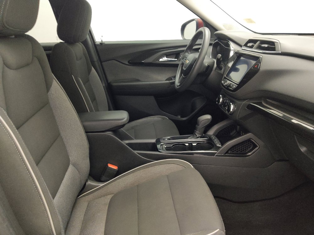 Used 2021 Chevrolet TrailBlazer LT w/ Convenience Package FWD image 21