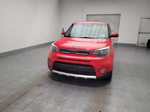 Used 2017 Kia Soul + FWD image 15