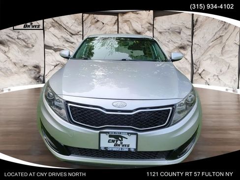 Used 2011 Kia Optima EX FWD image 2