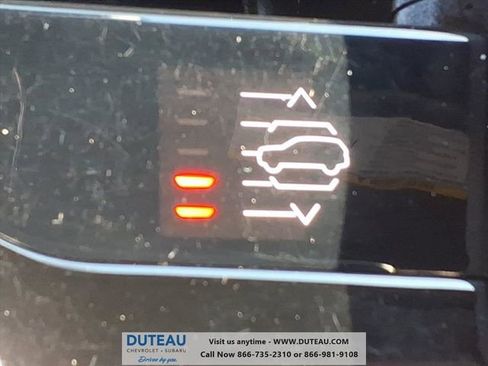 Used 2023 Jeep Grand Cherokee Overland image 23