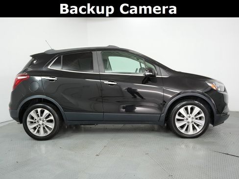 Used 2019 Buick Encore Preferred image 5