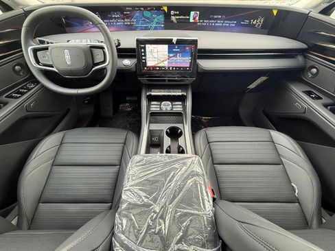 New 2026 Lincoln Nautilus Reserve w/ Jet Appearance Package image 8