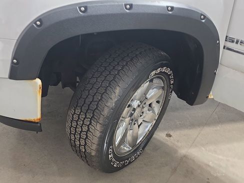 Used 2012 GMC Sierra 1500 SLT image 29