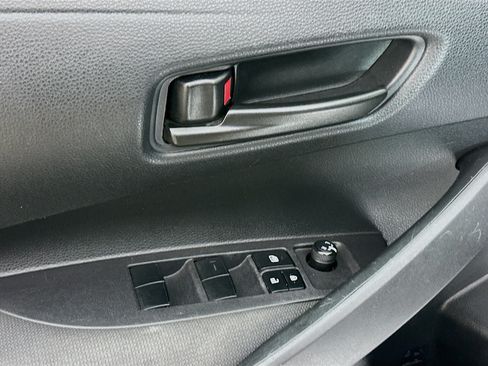 Used 2024 Toyota Corolla LE FWD image 15