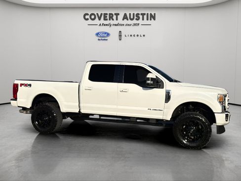 Used 2022 Ford F250 Lariat w/ Lariat Ultimate Package AWD/4WD image 6