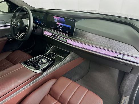 Used 2023 BMW 760i xDrive 760i xDrive w/ Executive Package image 37