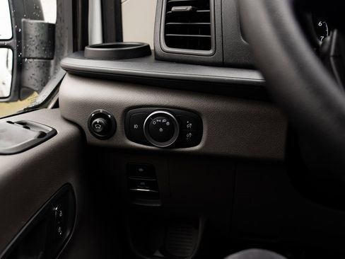 Used 2024 Ford Transit 250 Low Roof w/ Exterior Upgrade Package image 10