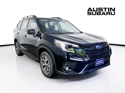 Used 2024 Subaru Forester Premium AWD/4WD image 1