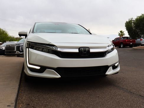 Used 2018 Honda Clarity Plug-In Hybrid image 18