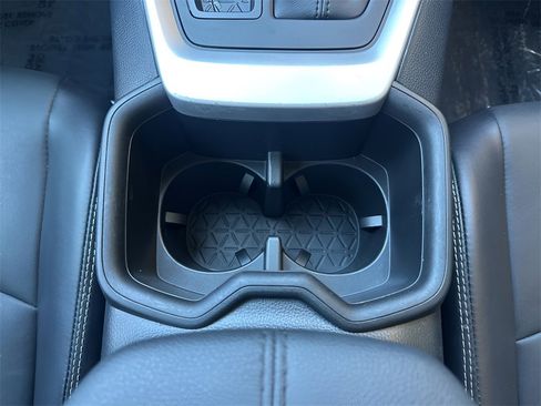 Used 2023 Toyota RAV4 XLE Premium image 46