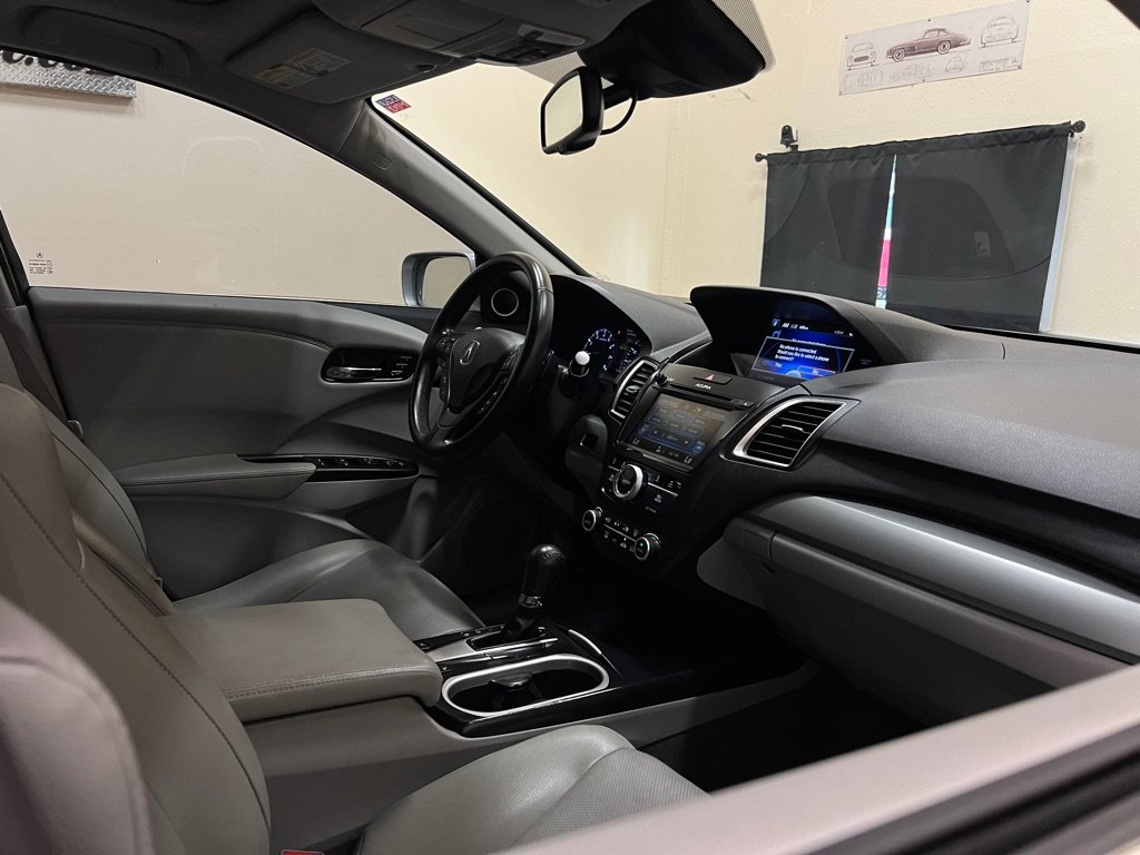 Used 2017 Acura RDX w/ Advance Package FWD image 12