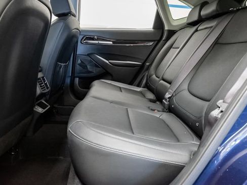 Certified 2024 Kia Seltos EX FWD image 21
